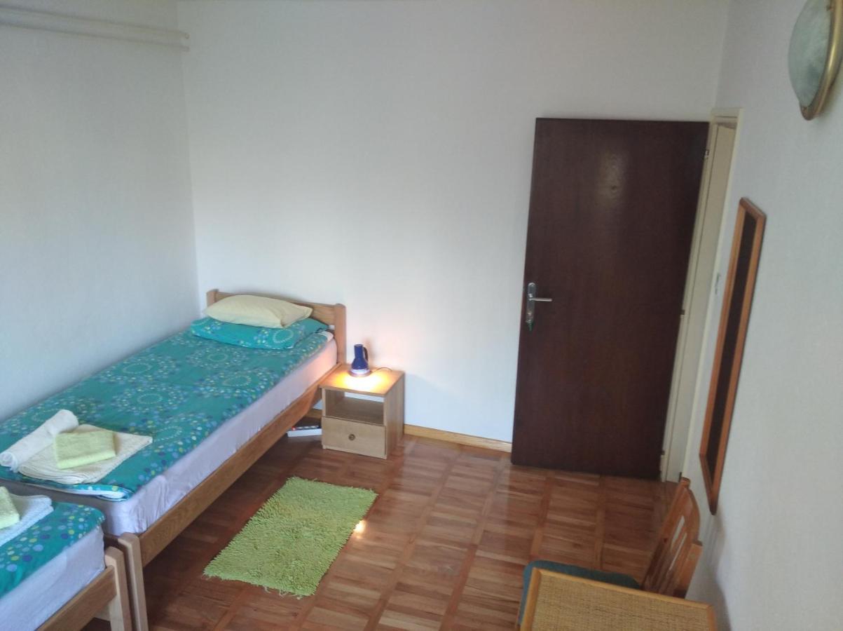 Rooms "Nada Zunic" Книн Экстерьер фото